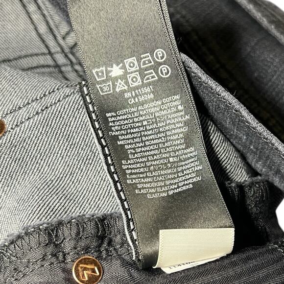 NWT 7 For All Mankind Black Distressed Denim Monroe Raw Cut Off Shorts Size 30 - Picture 6 of 7